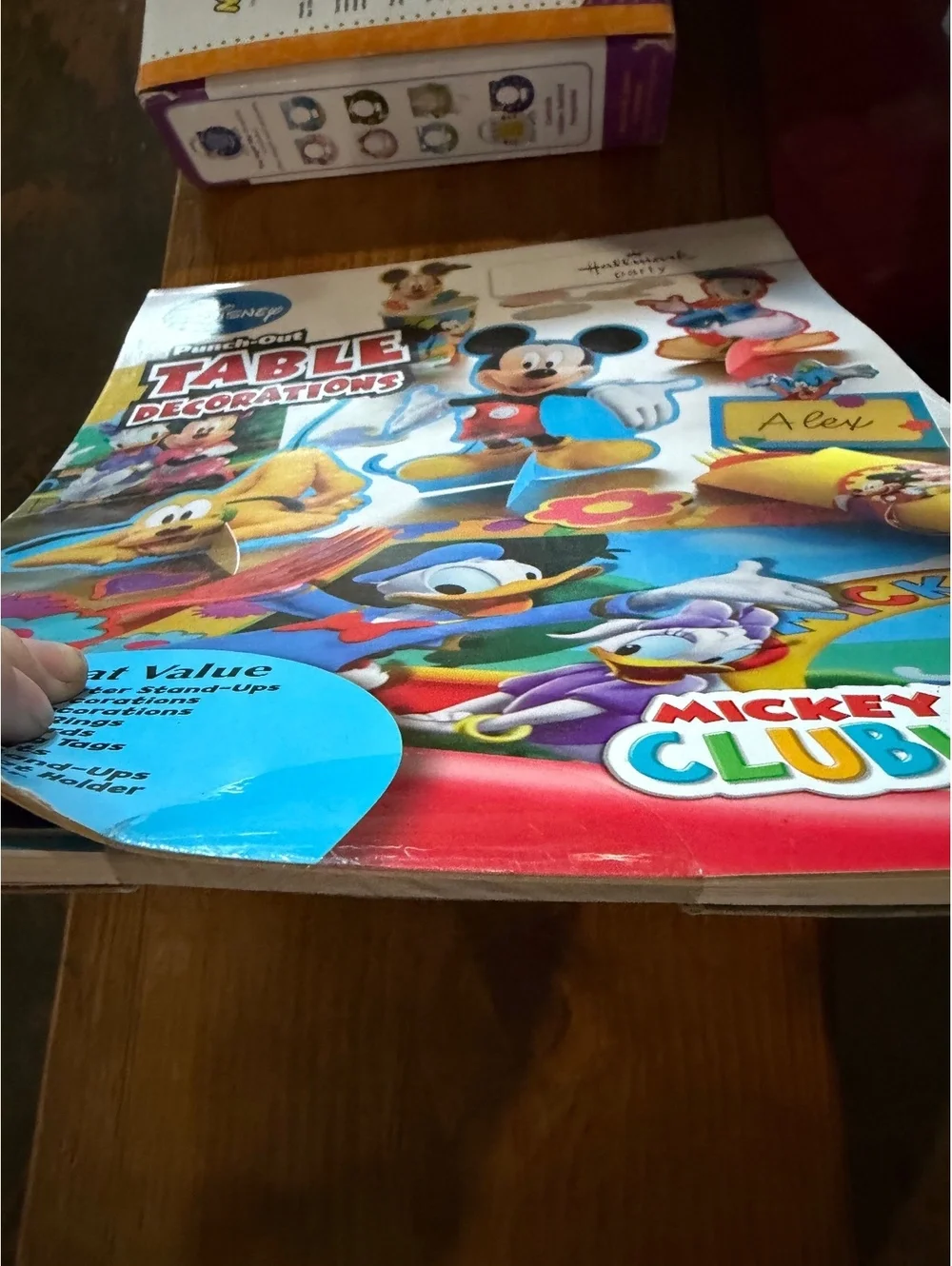 Disney Mickey Mouse Clubhouse Punch-Out Table Decorations by